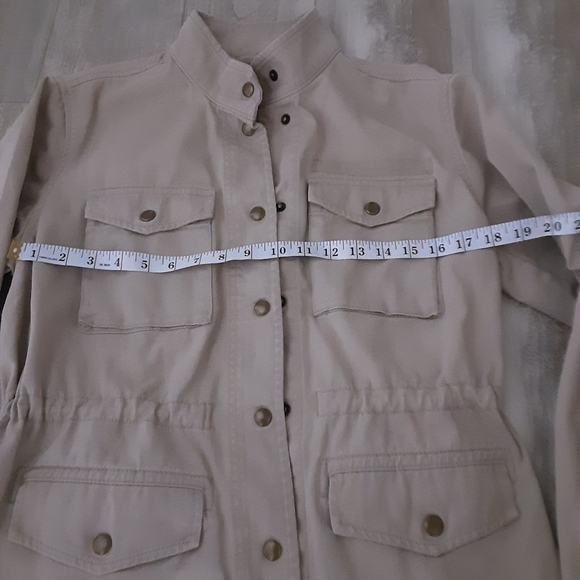 𝅺GAP coat beige tan drawstring since waist - Picture 5 of 7
